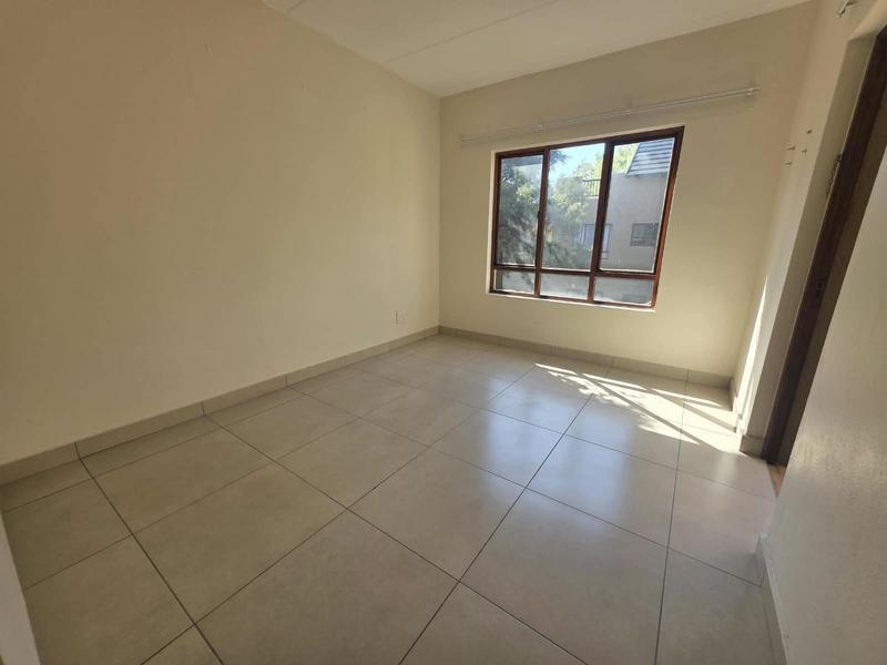 To Let 2 Bedroom Property for Rent in Sunninghill Gauteng