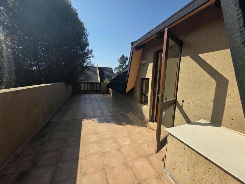 To Let 2 Bedroom Property for Rent in Sunninghill Gauteng