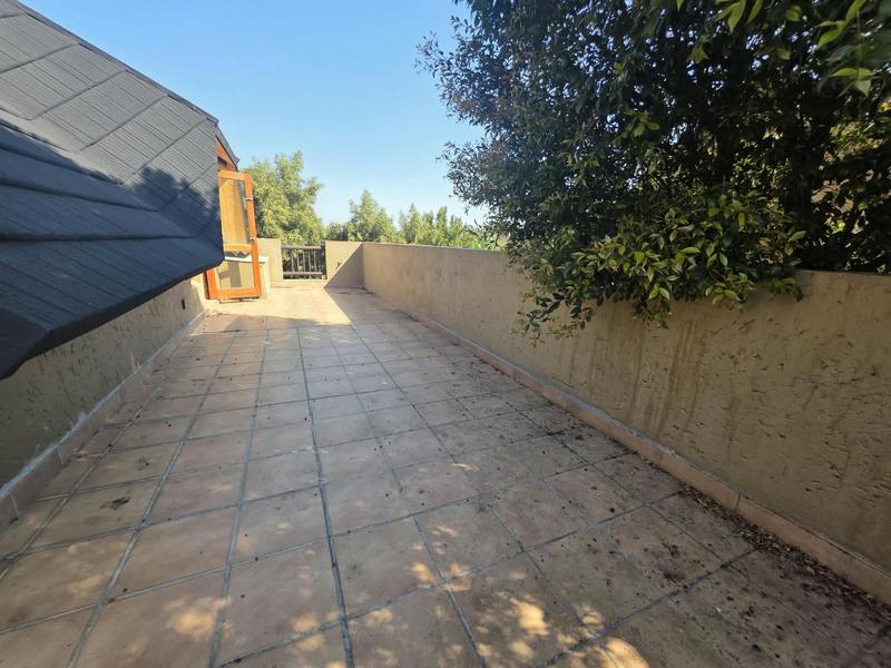 To Let 2 Bedroom Property for Rent in Sunninghill Gauteng