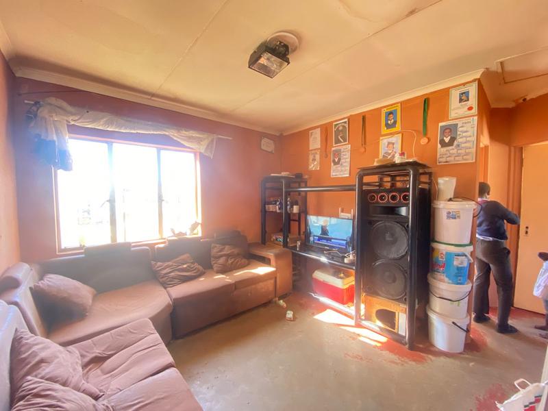 2 Bedroom Property for Sale in Green Hills Gauteng