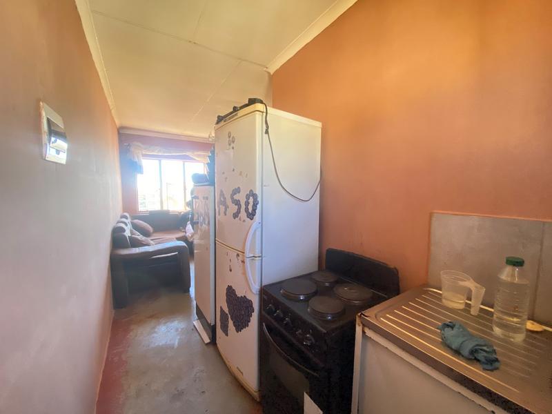 2 Bedroom Property for Sale in Green Hills Gauteng