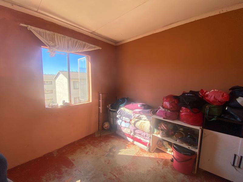 2 Bedroom Property for Sale in Green Hills Gauteng
