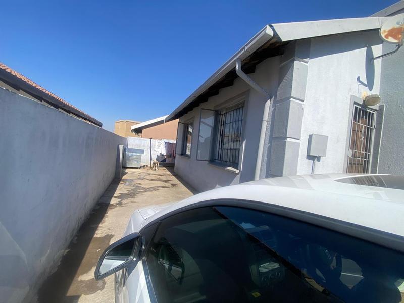 2 Bedroom Property for Sale in Naturena Gauteng