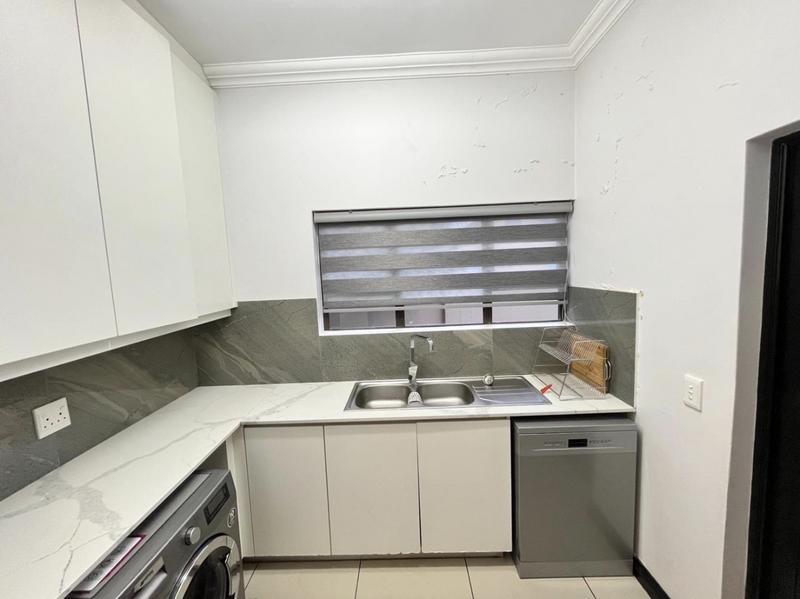4 Bedroom Property for Sale in Midstream Hill Gauteng