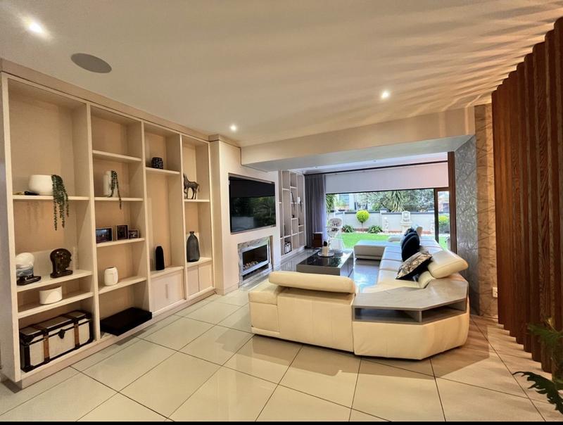 4 Bedroom Property for Sale in Midstream Hill Gauteng