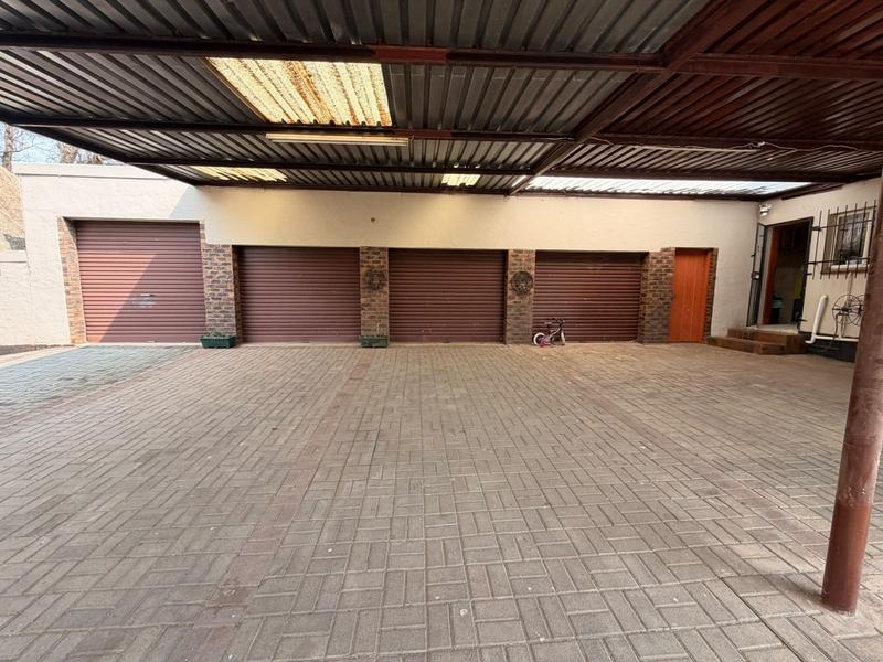 3 Bedroom Property for Sale in Rothdene Gauteng