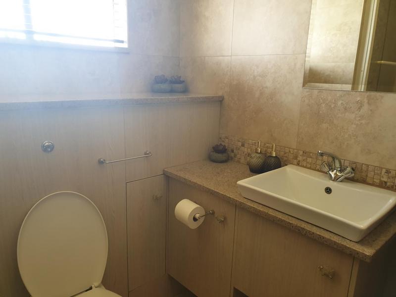 To Let 1 Bedroom Property for Rent in Bedford Gardens Gauteng
