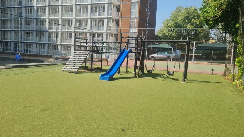 To Let 2 Bedroom Property for Rent in Bedford Gardens Gauteng