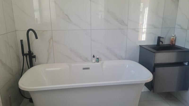 2 Bedroom Property for Sale in Bedfordview Gauteng