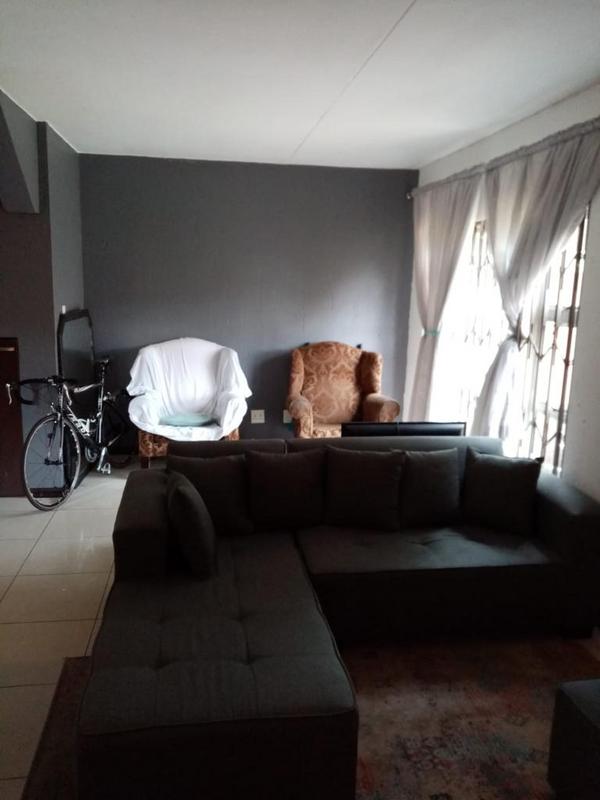 2 Bedroom Property for Sale in Greenstone Hill Gauteng