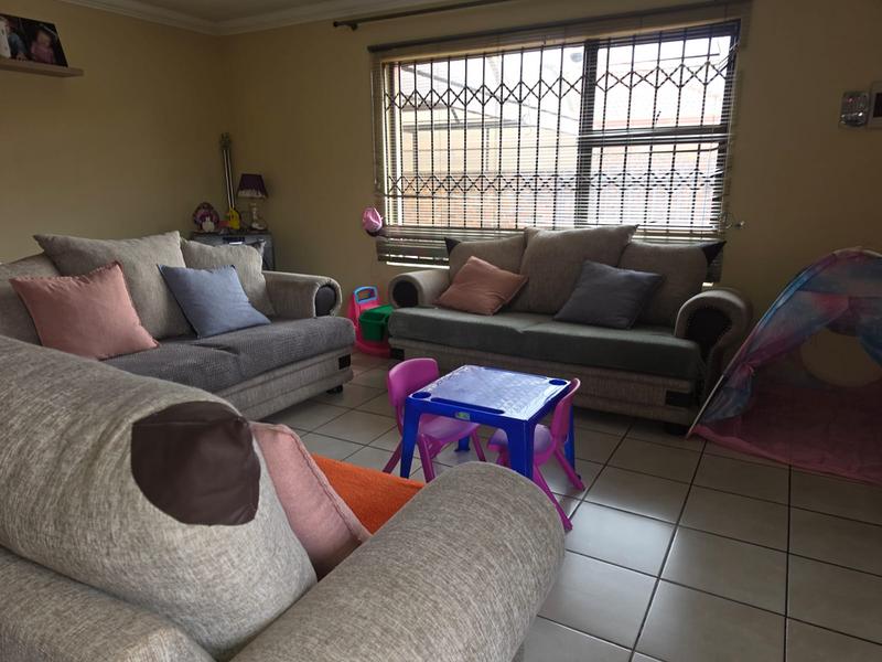 2 Bedroom Property for Sale in Kookrus Gauteng