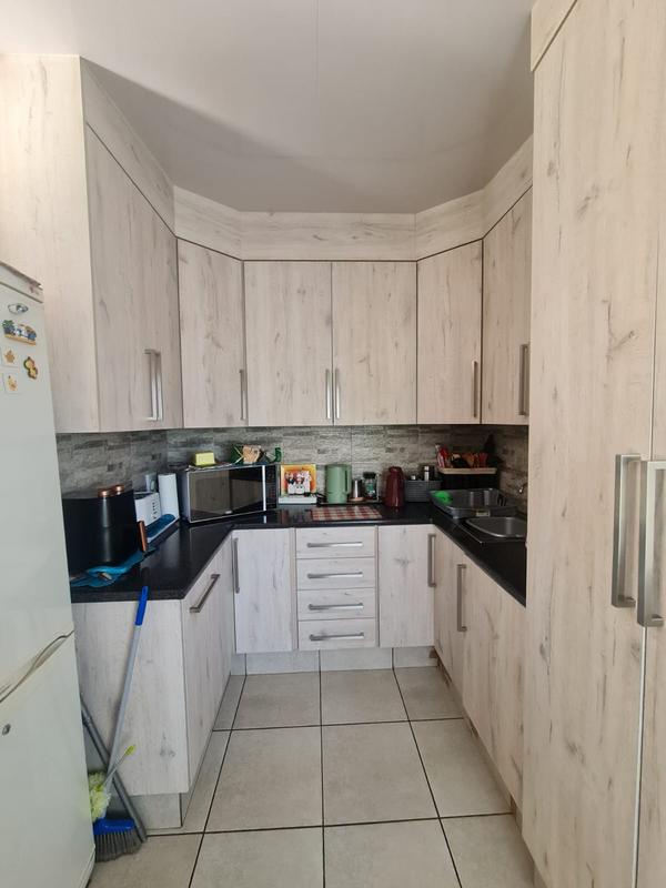 To Let 2 Bedroom Property for Rent in Dalview Gauteng
