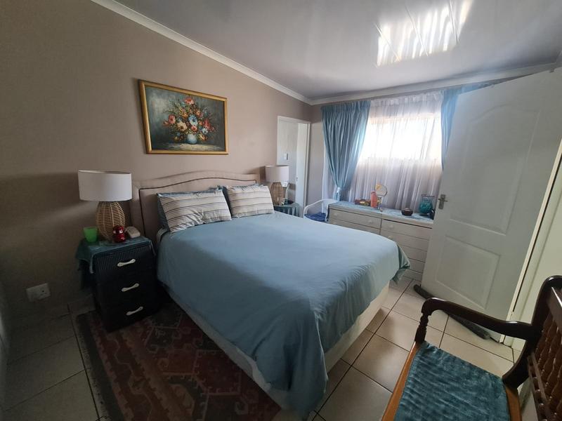 To Let 2 Bedroom Property for Rent in Dalview Gauteng