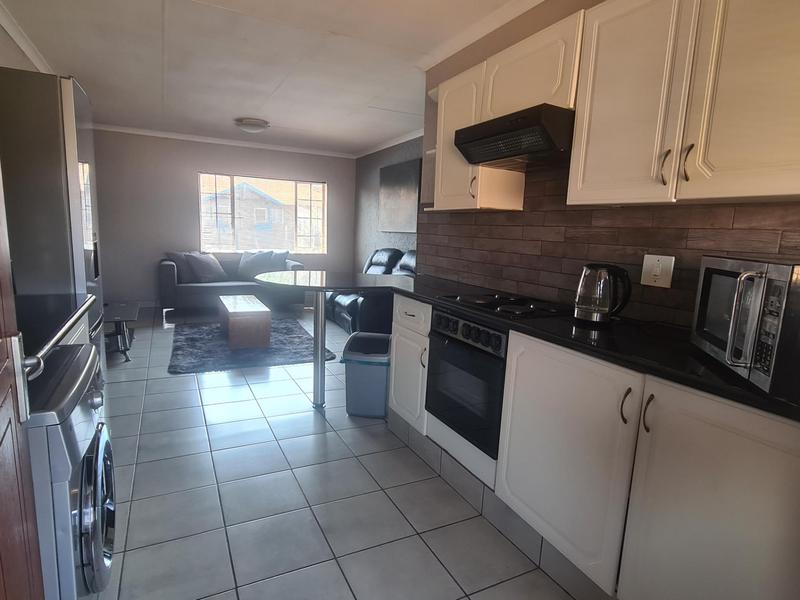 To Let 2 Bedroom Property for Rent in Kenleaf Gauteng