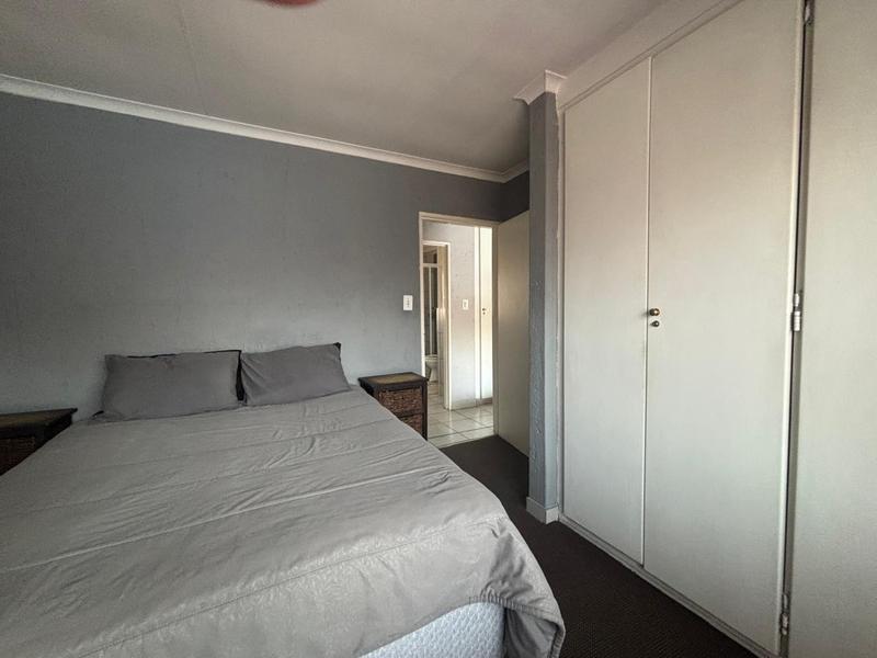 To Let 2 Bedroom Property for Rent in Kenleaf Gauteng
