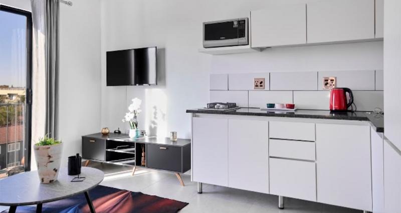 1 Bedroom Property for Sale in Ferndale Gauteng