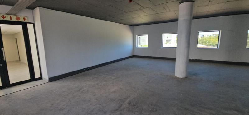 To Let Commercial Property for Rent in Vorna Valley Gauteng