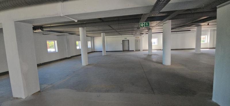 To Let Commercial Property for Rent in Vorna Valley Gauteng
