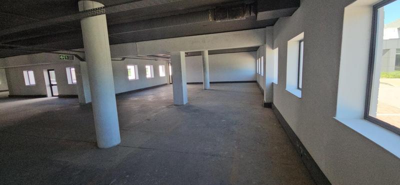 To Let Commercial Property for Rent in Vorna Valley Gauteng