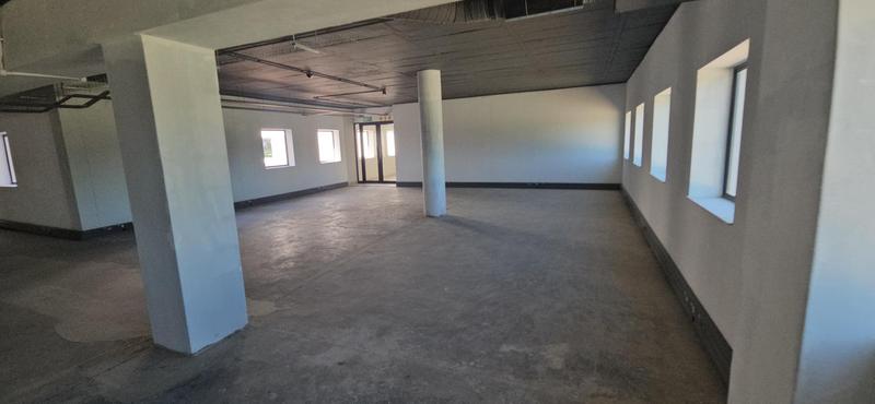 To Let Commercial Property for Rent in Vorna Valley Gauteng
