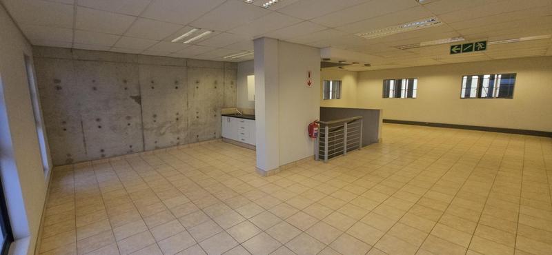 To Let Commercial Property for Rent in Linbro Park Gauteng