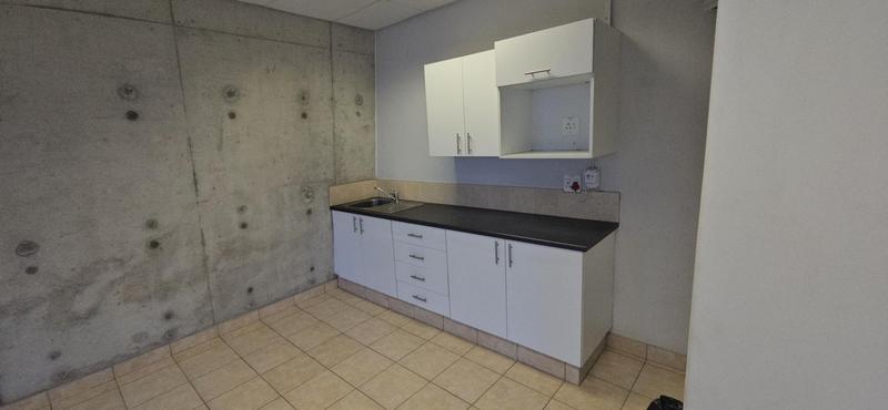 To Let Commercial Property for Rent in Linbro Park Gauteng