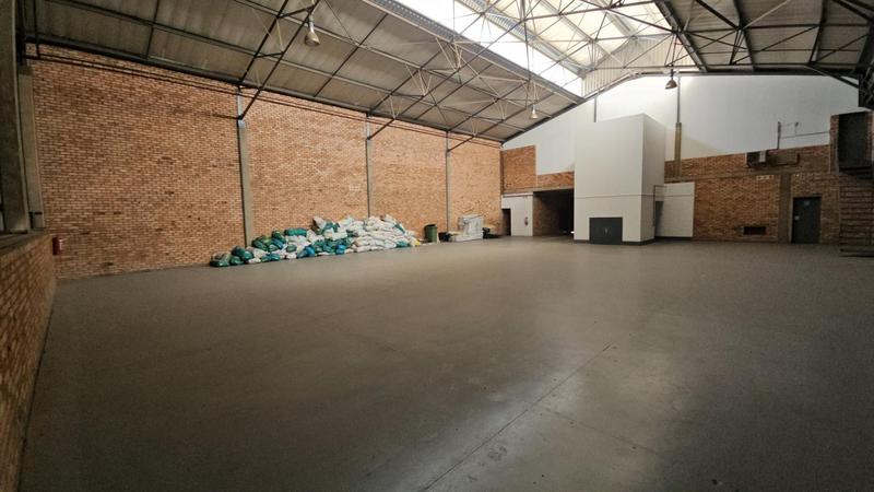 To Let Commercial Property for Rent in Randjespark Gauteng