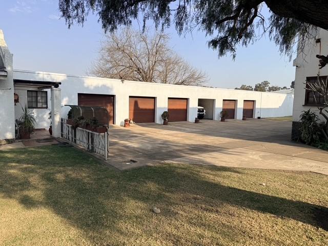 Commercial Property for Sale in Pomona AH Gauteng