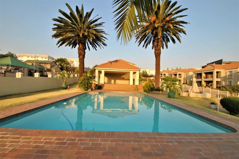 3 Bedroom Property for Sale in Oakdene Gauteng