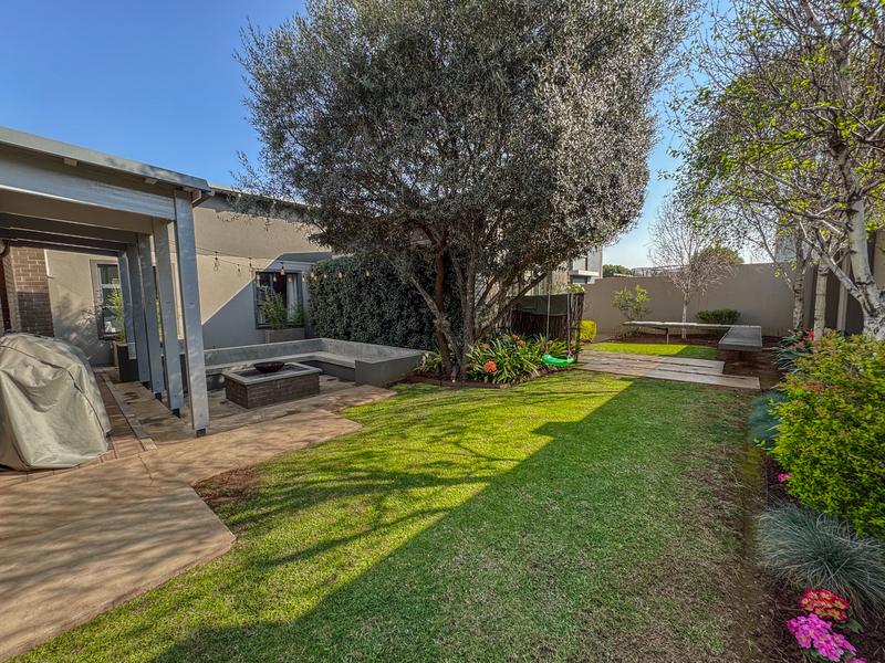 3 Bedroom Property for Sale in Midstream Ridge Gauteng