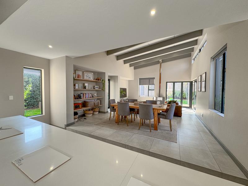 3 Bedroom Property for Sale in Midstream Ridge Gauteng