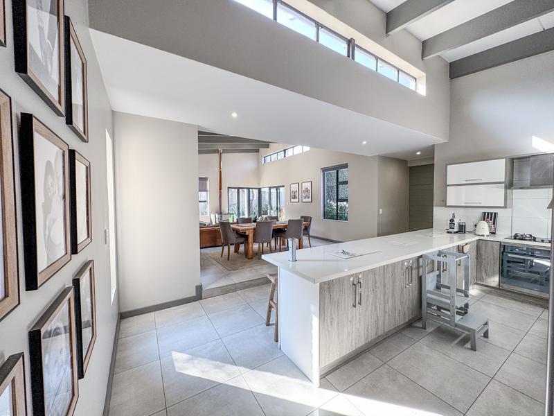 3 Bedroom Property for Sale in Midstream Ridge Gauteng