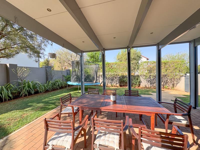 3 Bedroom Property for Sale in Midstream Ridge Gauteng