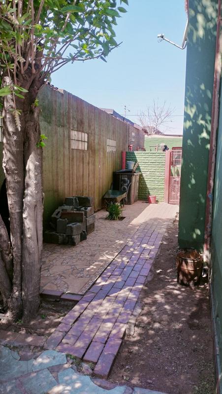 5 Bedroom Property for Sale in Coronationville Gauteng