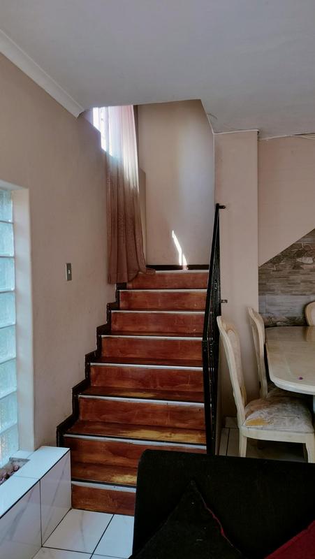 5 Bedroom Property for Sale in Coronationville Gauteng
