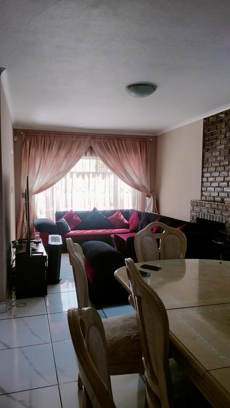 5 Bedroom Property for Sale in Coronationville Gauteng