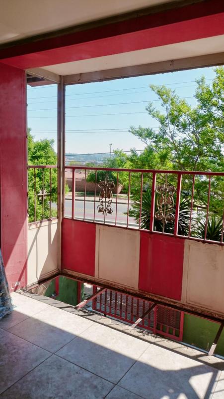 5 Bedroom Property for Sale in Coronationville Gauteng