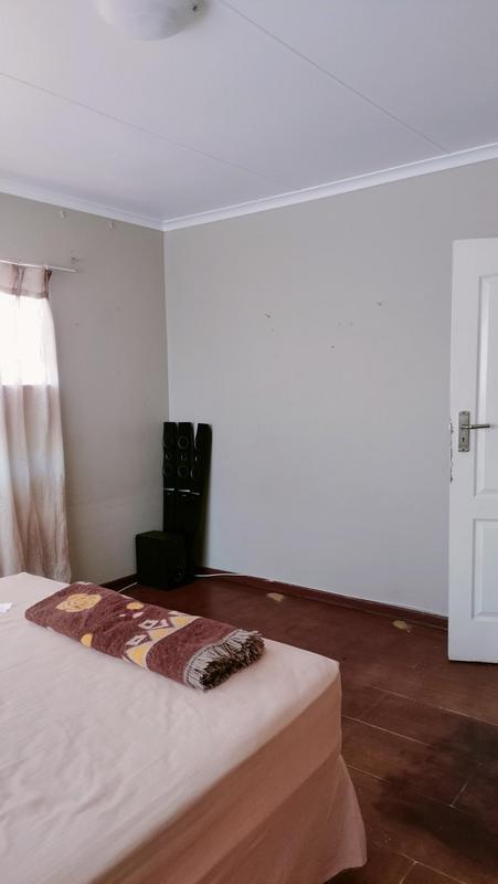 5 Bedroom Property for Sale in Coronationville Gauteng