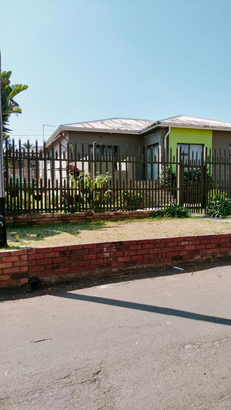 4 Bedroom Property for Sale in Crosby Gauteng