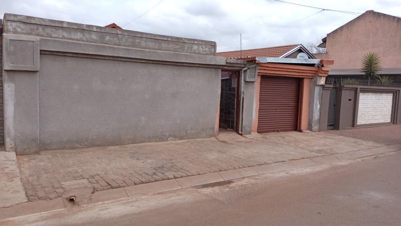 7 Bedroom Property for Sale in Pretoria Gardens Gauteng