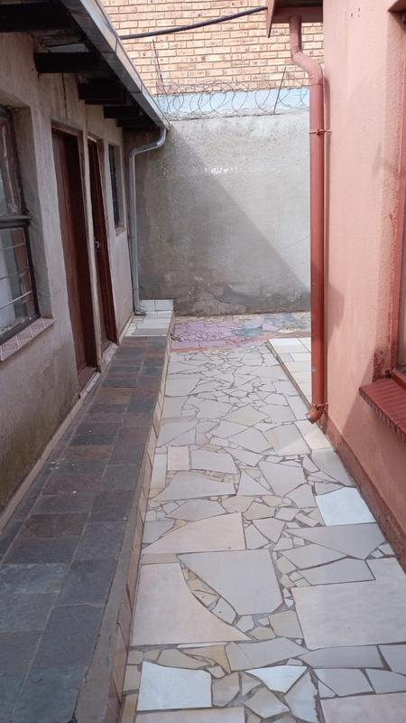 7 Bedroom Property for Sale in Pretoria Gardens Gauteng