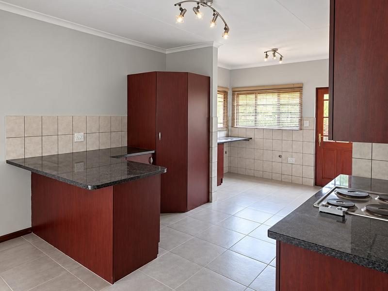 3 Bedroom Property for Sale in Thatchfield Gauteng