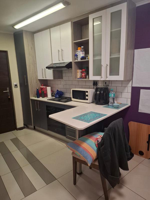 1 Bedroom Property for Sale in Hatfield Gauteng
