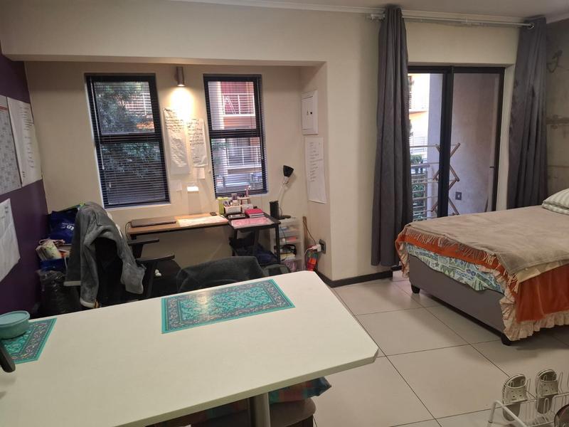 1 Bedroom Property for Sale in Hatfield Gauteng