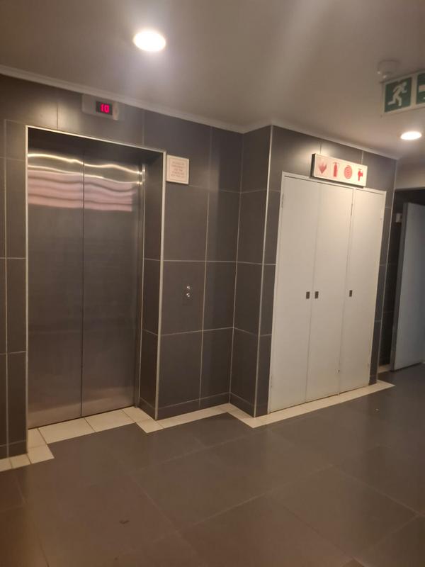 1 Bedroom Property for Sale in Hatfield Gauteng