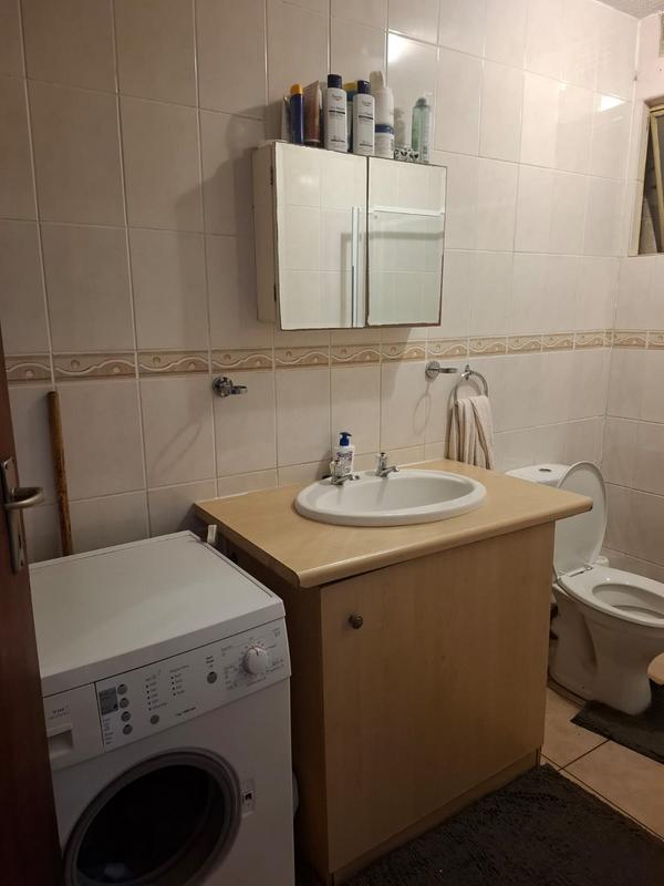2 Bedroom Property for Sale in Hillcrest Gauteng