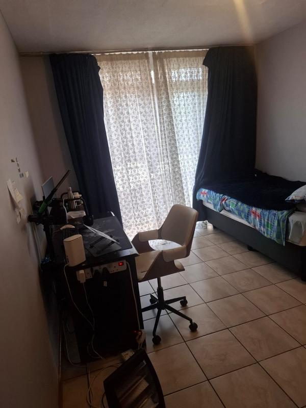 2 Bedroom Property for Sale in Hillcrest Gauteng