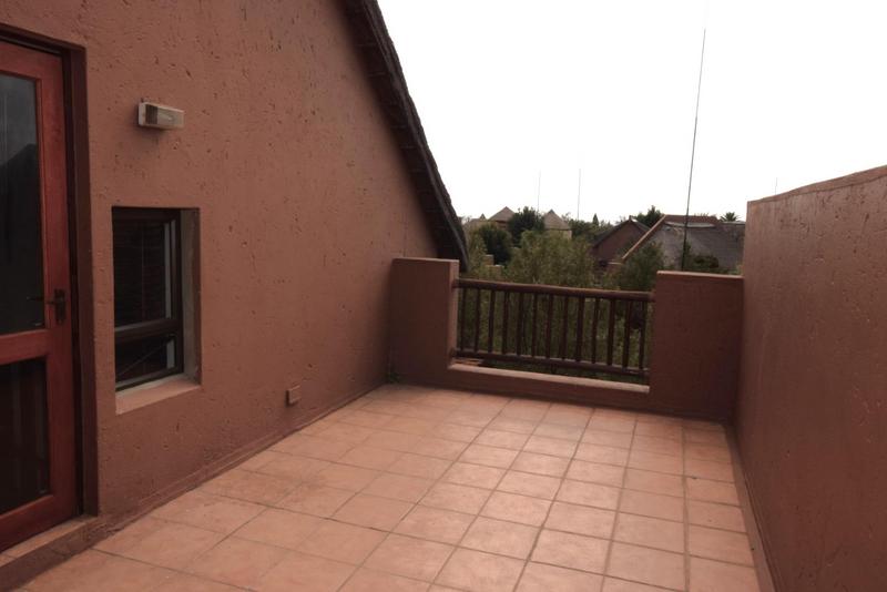 To Let 1 Bedroom Property for Rent in Pineslopes Gauteng