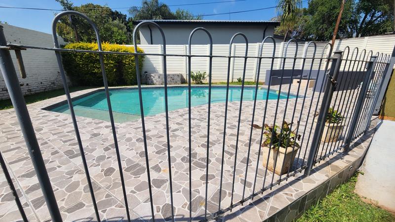 4 Bedroom Property for Sale in Sinoville Gauteng