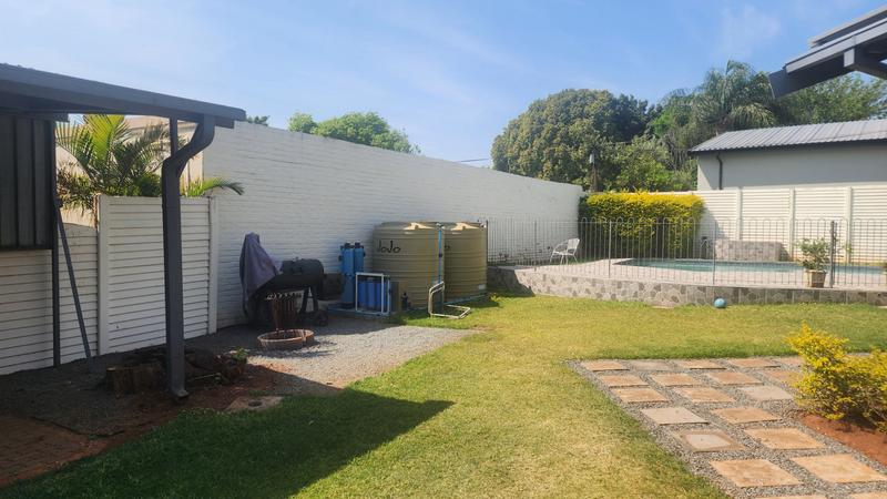 4 Bedroom Property for Sale in Sinoville Gauteng